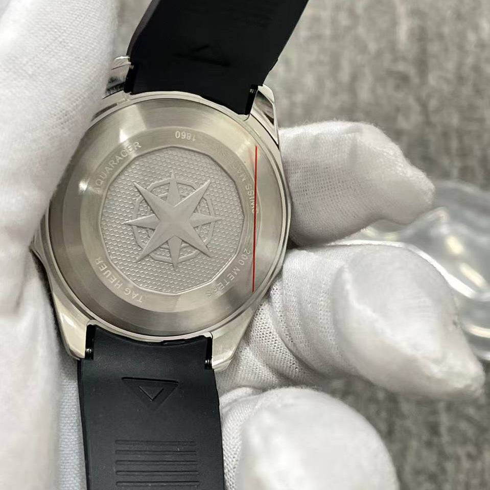 Tag Heuer Aquaracer Solargraph