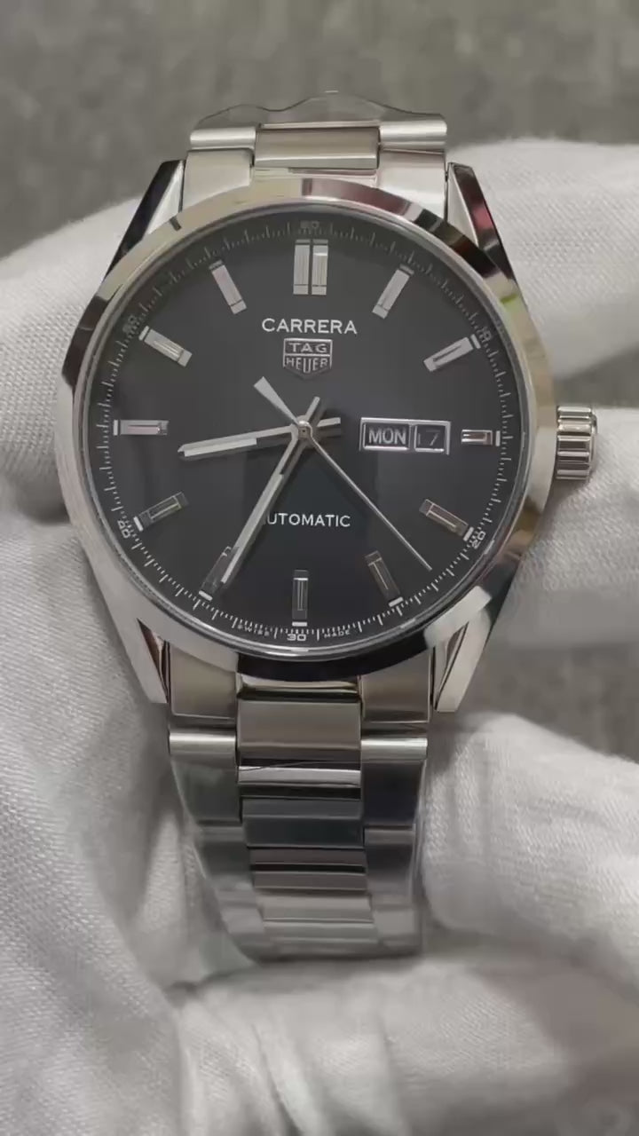Tag Heuer Carrera